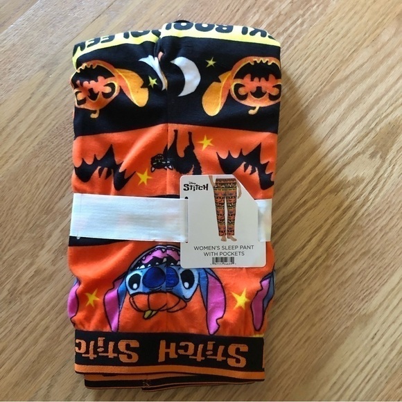 Stitch Halloween Pants NEW 2X Pumpkin Candy Corn Disney Lilo Fall - Picture 1 of 5